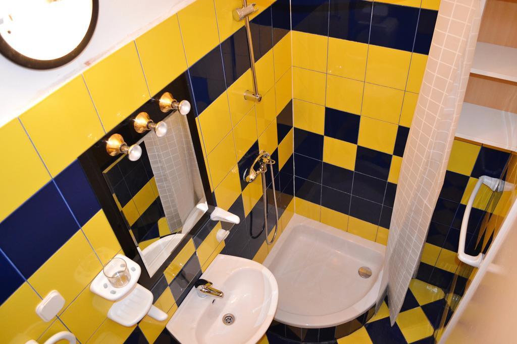 Apartment Vlado *