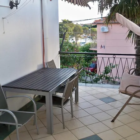 Apartment Vlado Sukosan Exterior photo