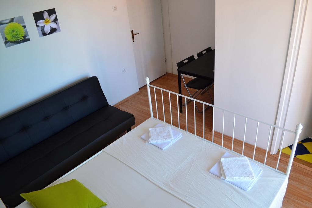 Apartment Vlado *