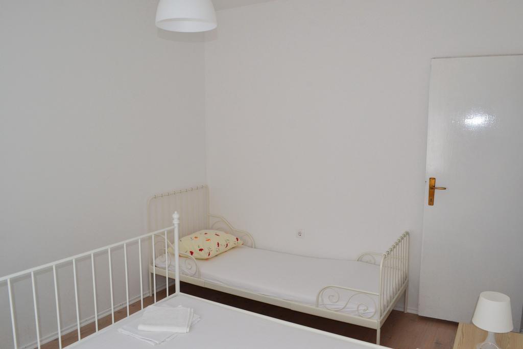 Apartment Vlado *